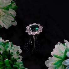 Elegant Emerald_0559